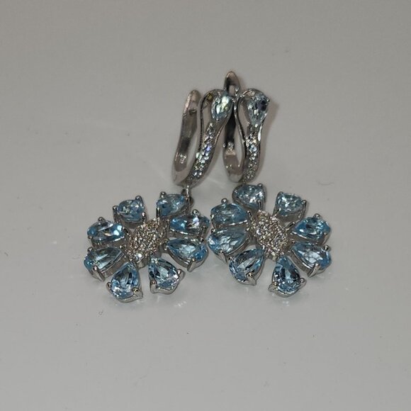 .925 Sterling Silver Floral Blue Topaz with CZ Centre Earrings Value $710 - Picture 3 of 6